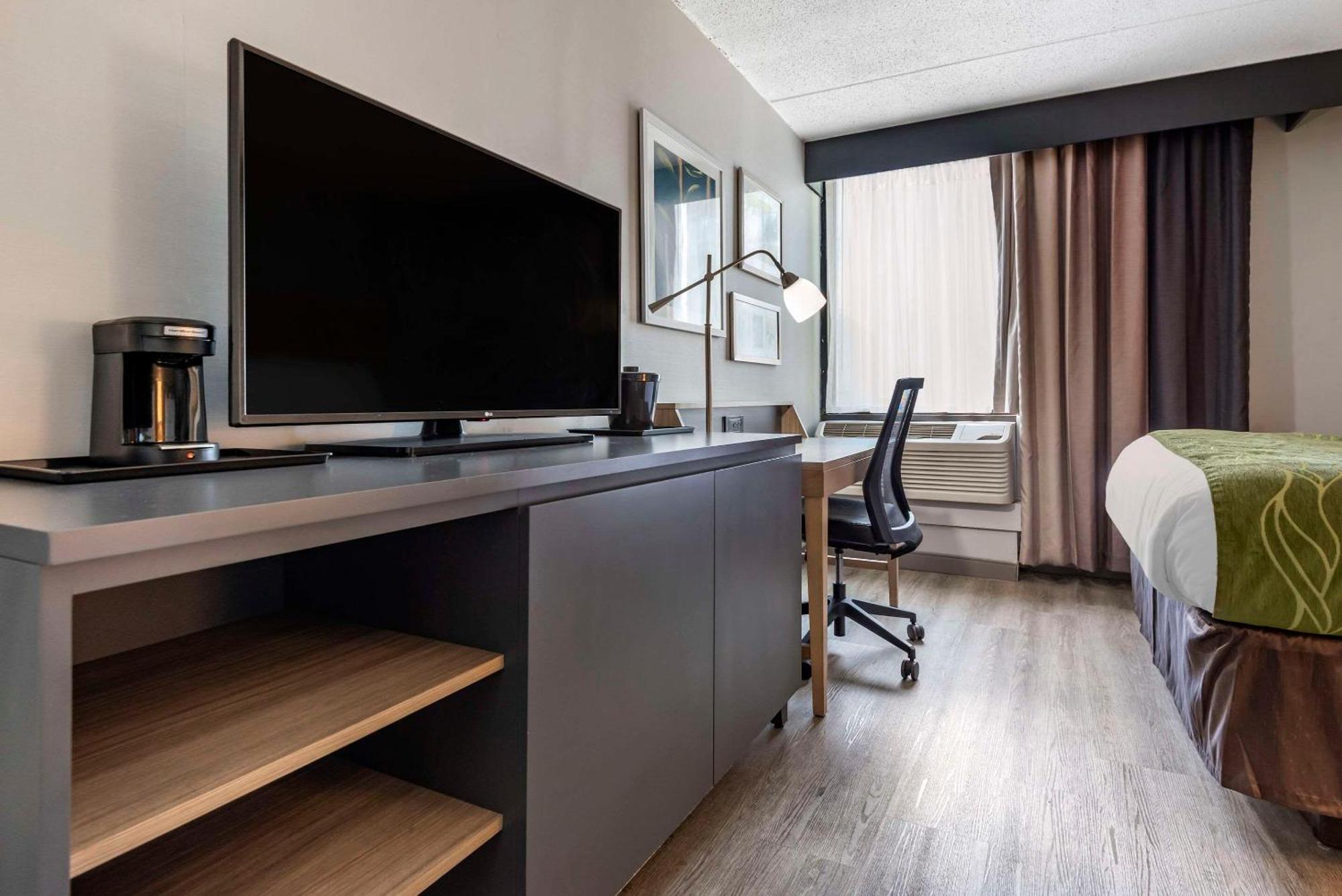 Comfort Inn & Suites Liverpool - Syracuse North Eksteriør billede