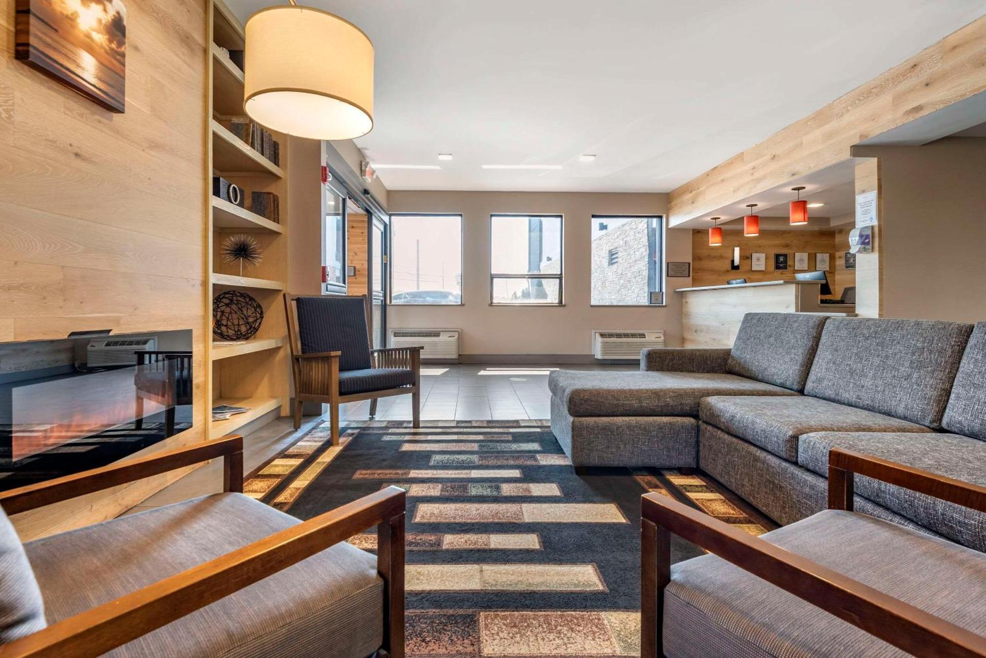 Comfort Inn & Suites Liverpool - Syracuse North Eksteriør billede