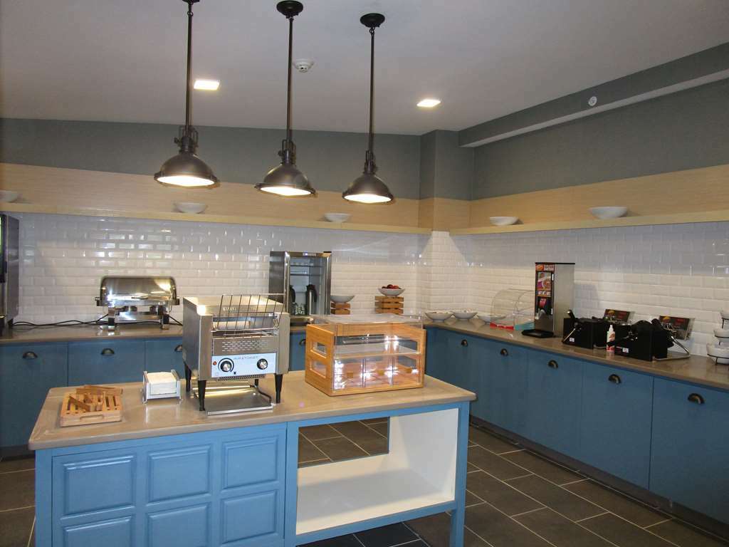 Comfort Inn & Suites Liverpool - Syracuse North Restaurant billede